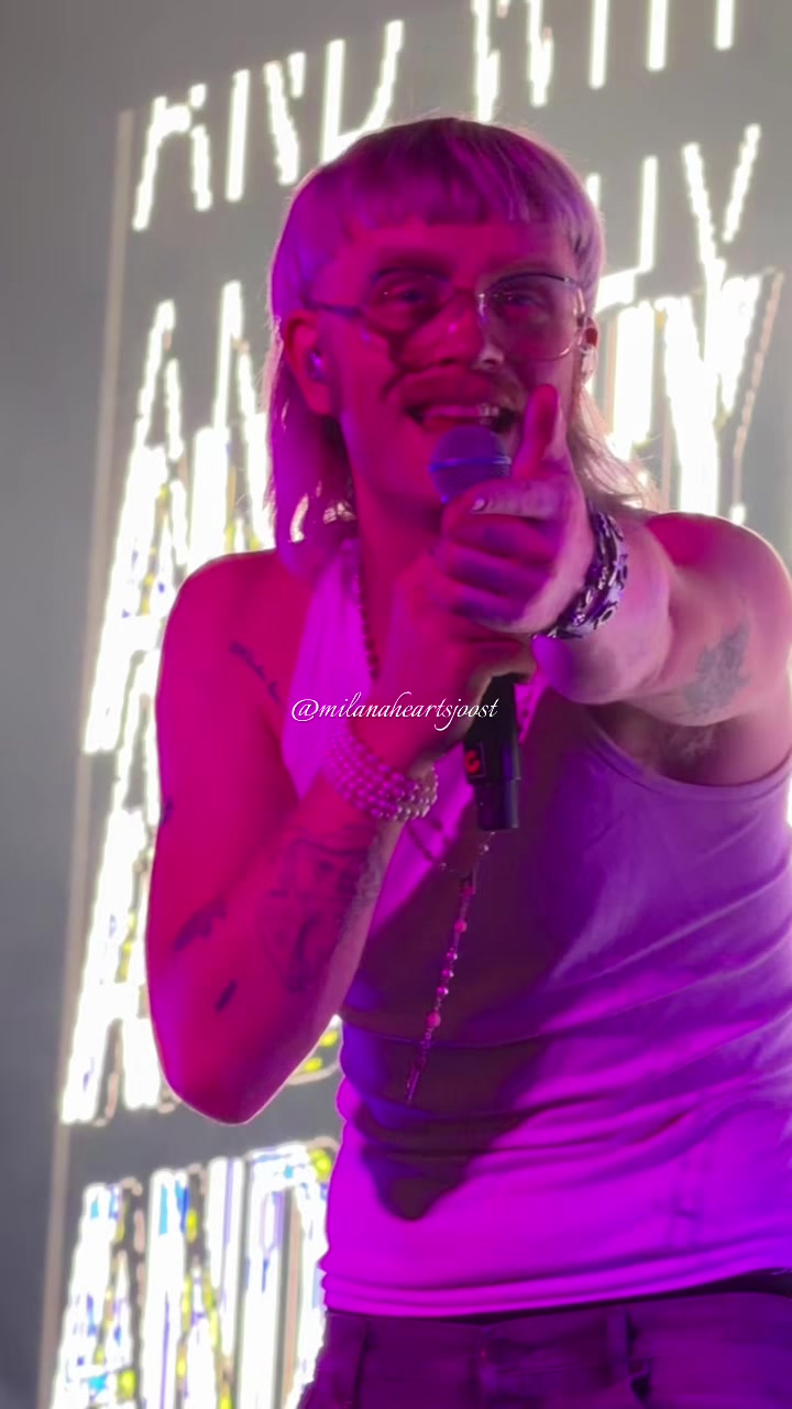@Milana ⋆౨ৎ˚⟡.•