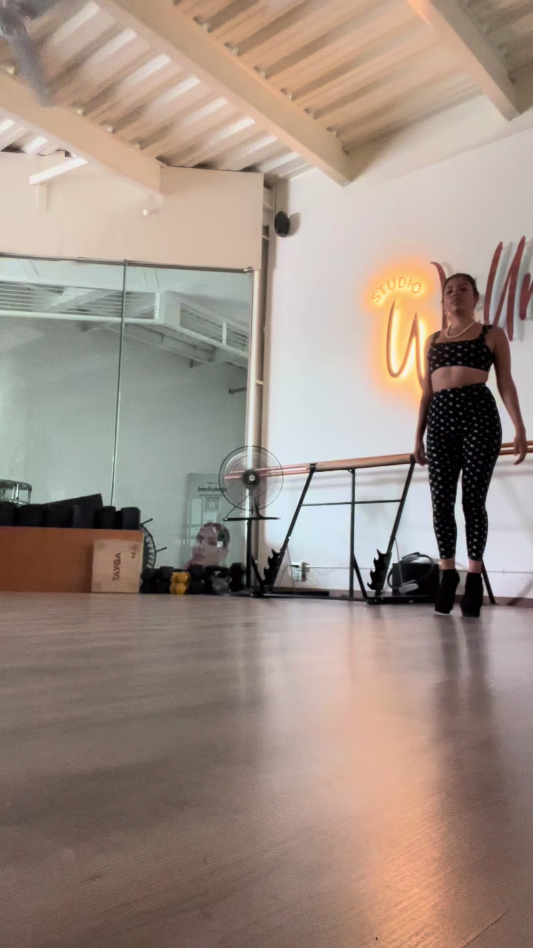 @Annequinnsm