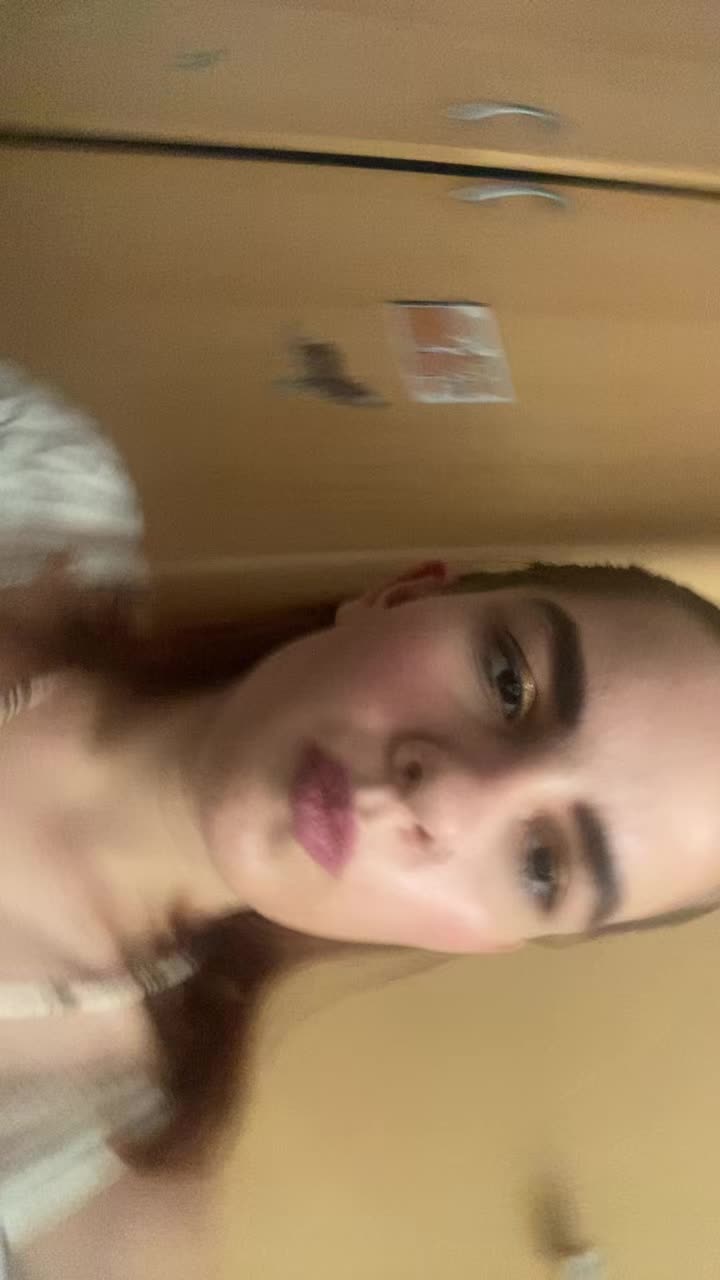 @Lena