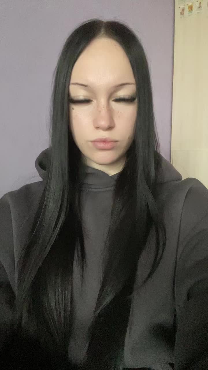 @дуня👅