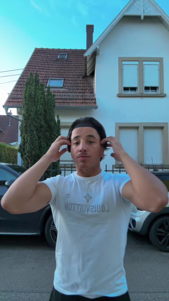 @Lwahch_sw🦍🇨🇵