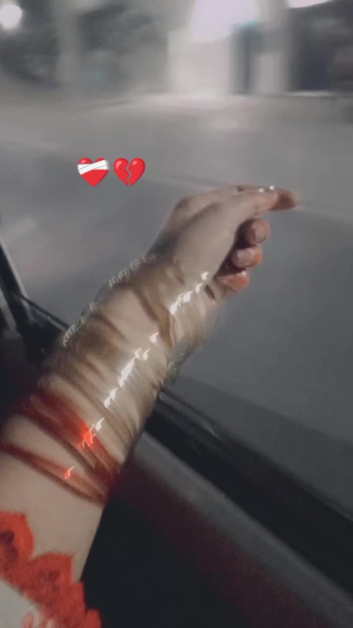 @کوئی اپنا نہیں💔