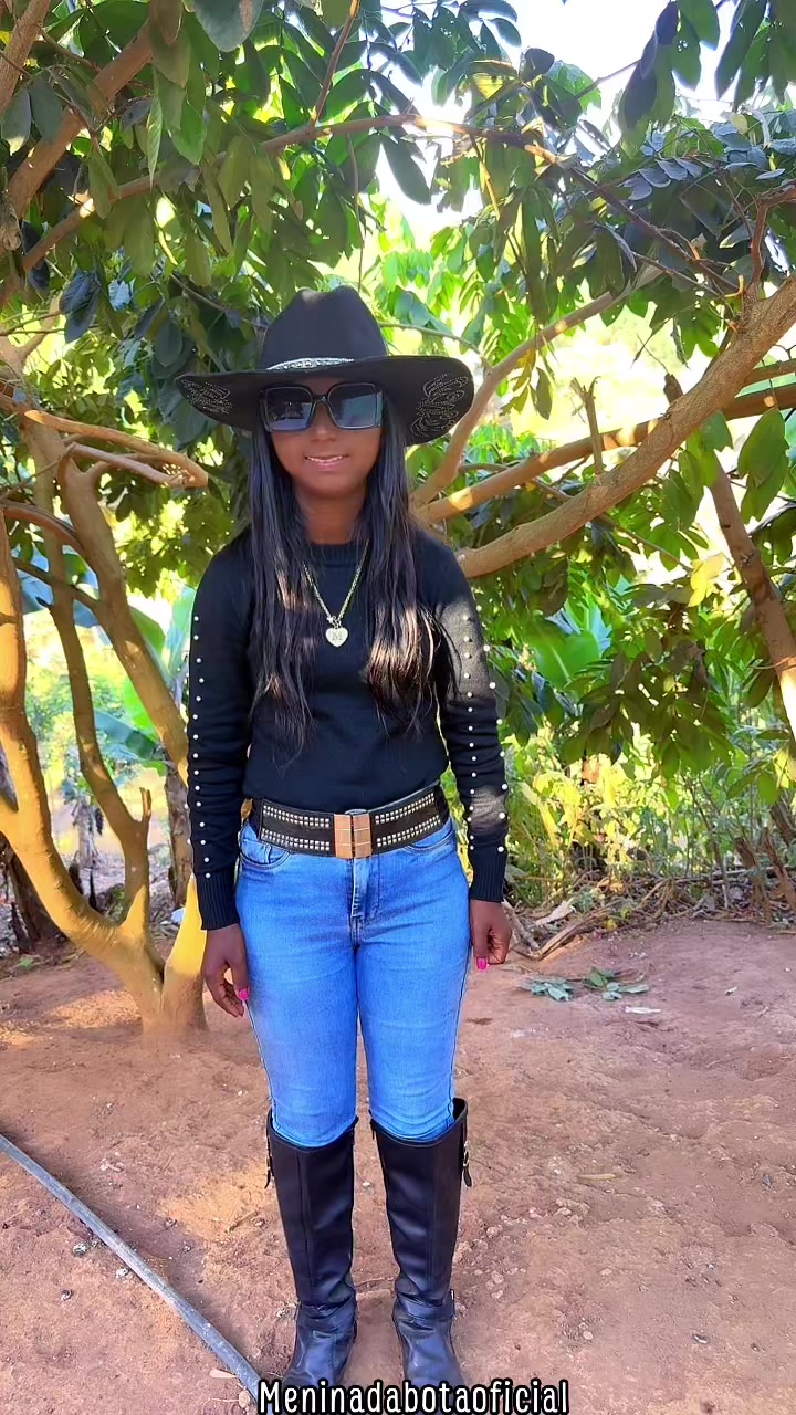 @Menina Da Bota Oficial 👢👢👢