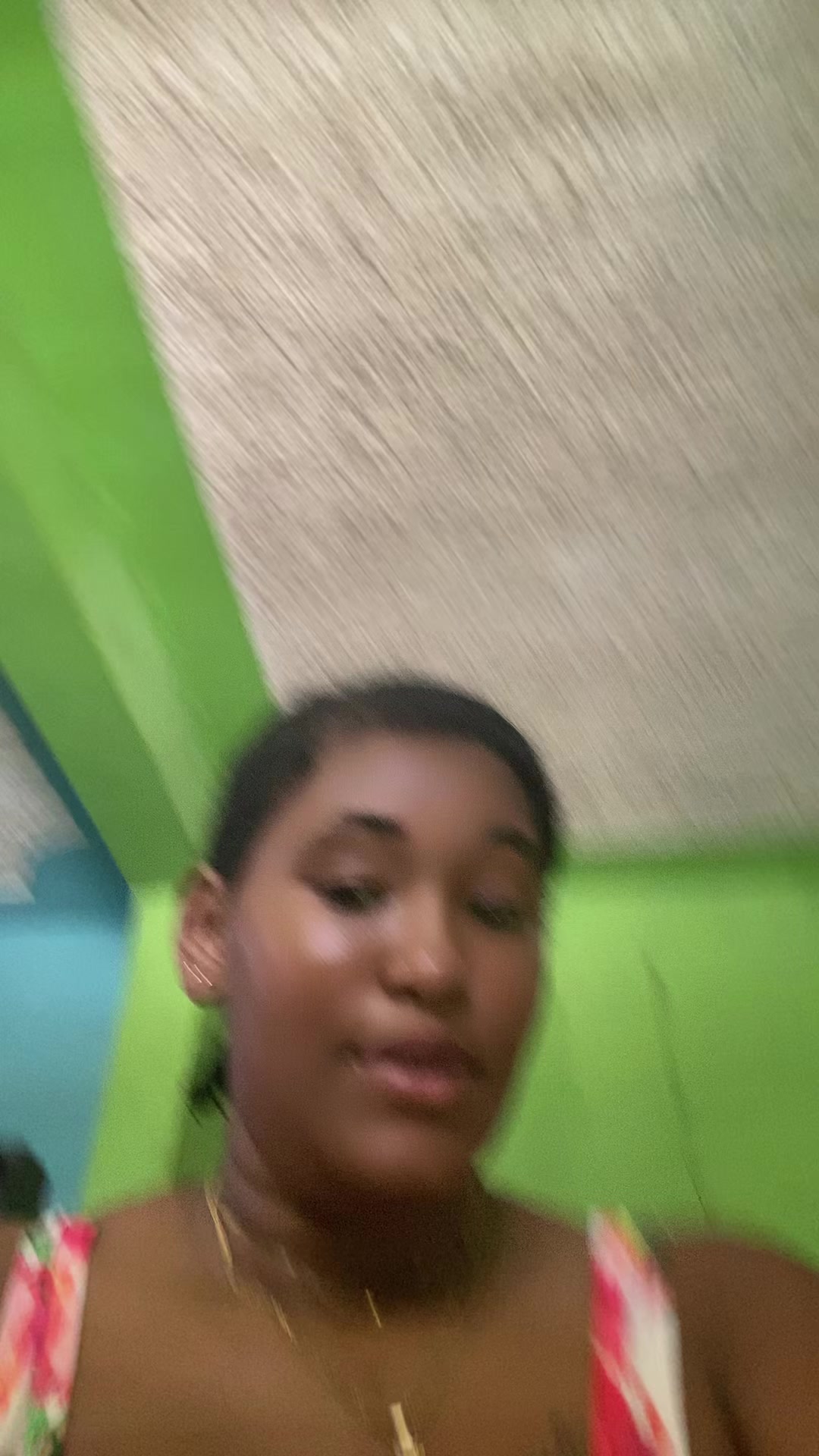 @Chinny💋👅