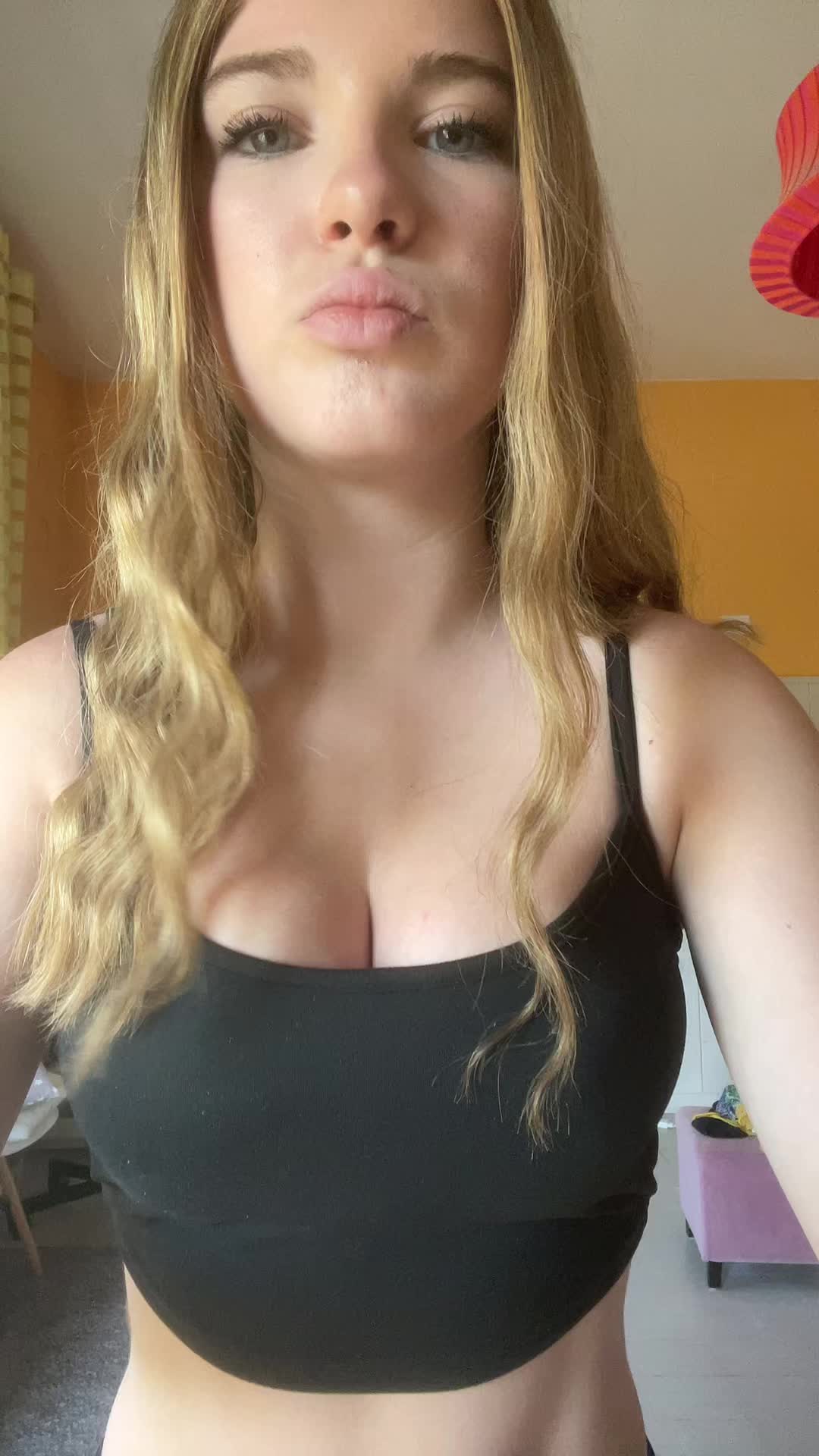 @𝒶𝓃𝒶