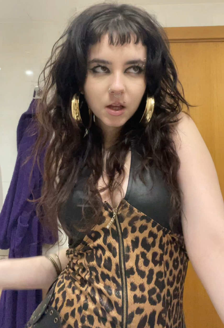 @Azu🦂