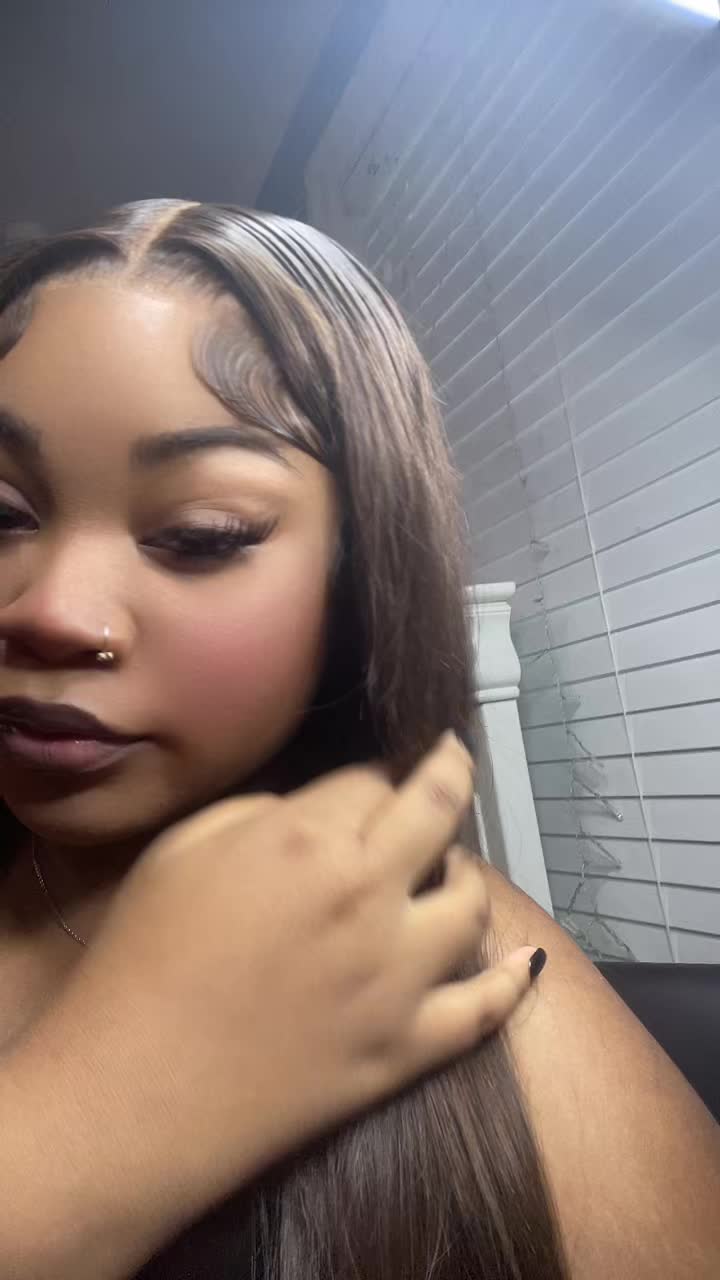 @layaareina