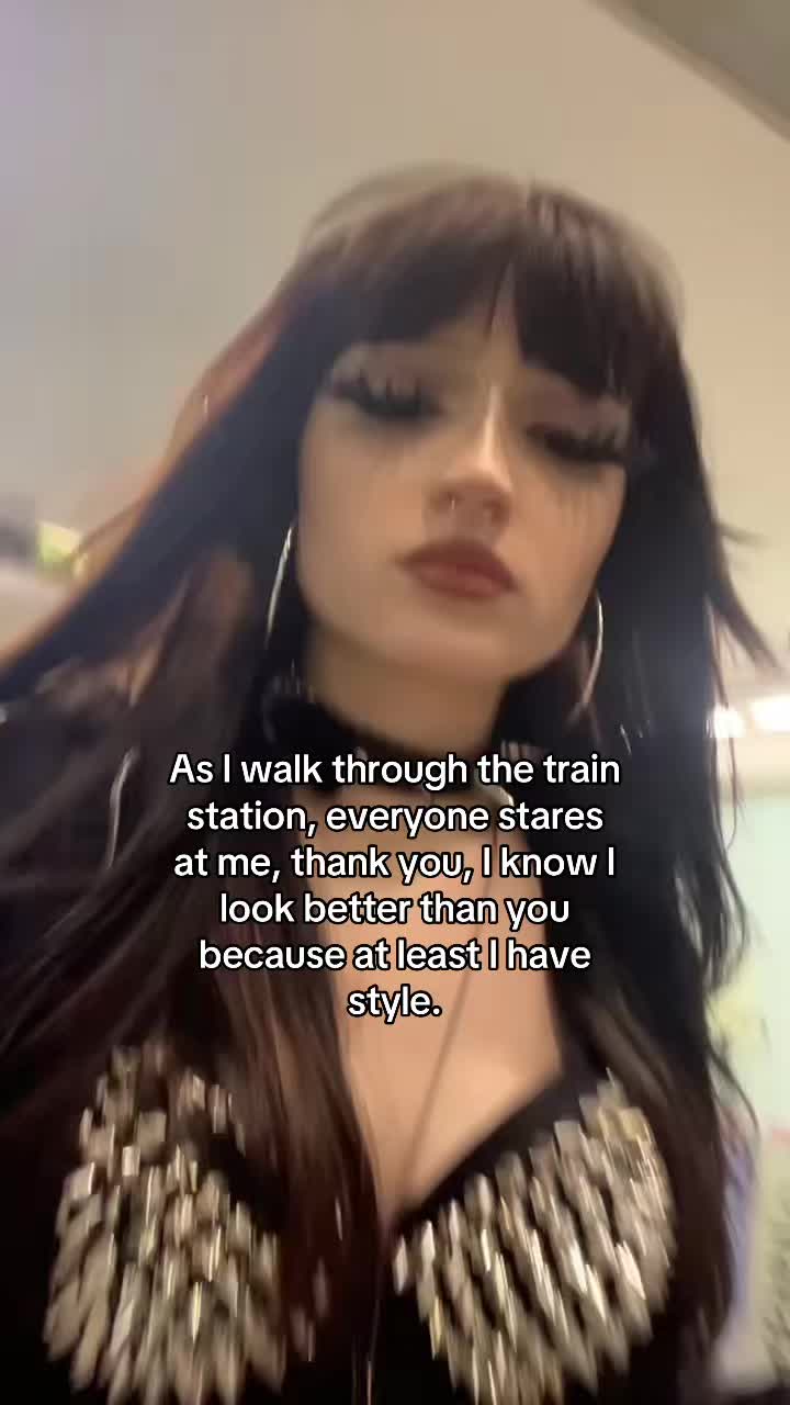 @sabrina🦇