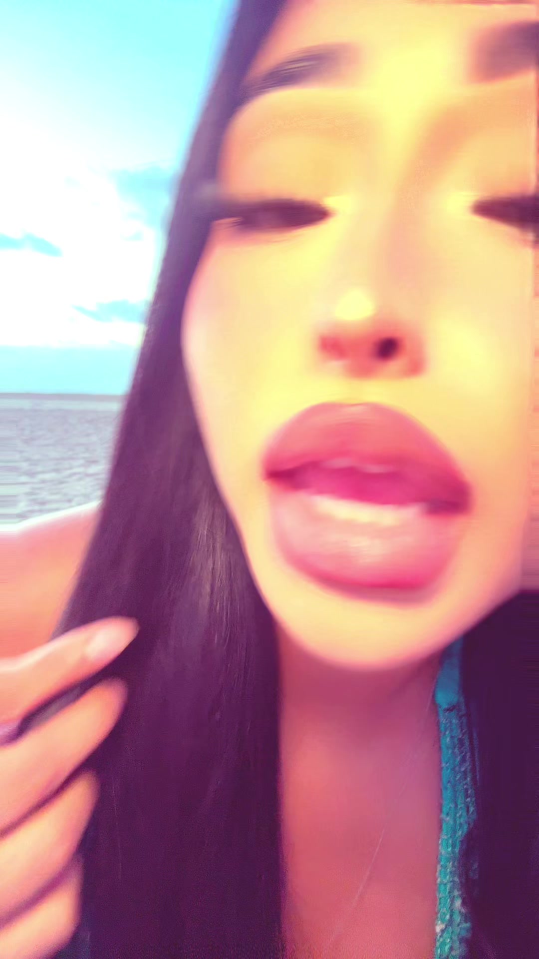 @ash4huniid
