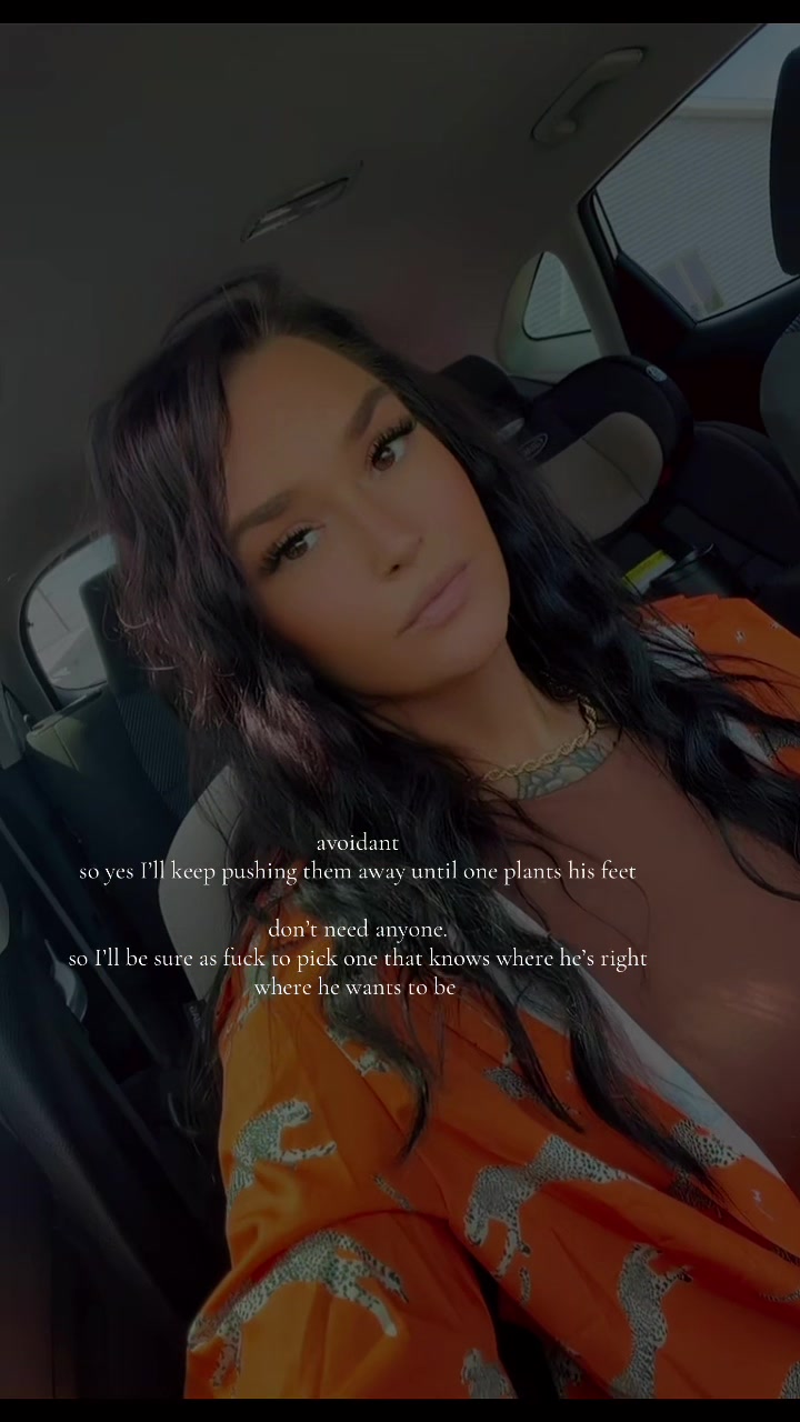 @chloe  🧿🪬