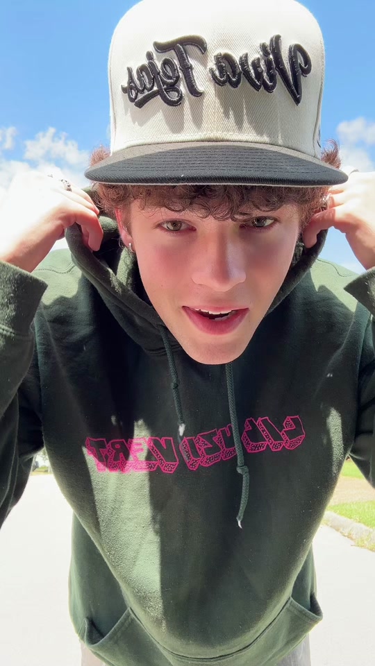 @HaydenSummerall