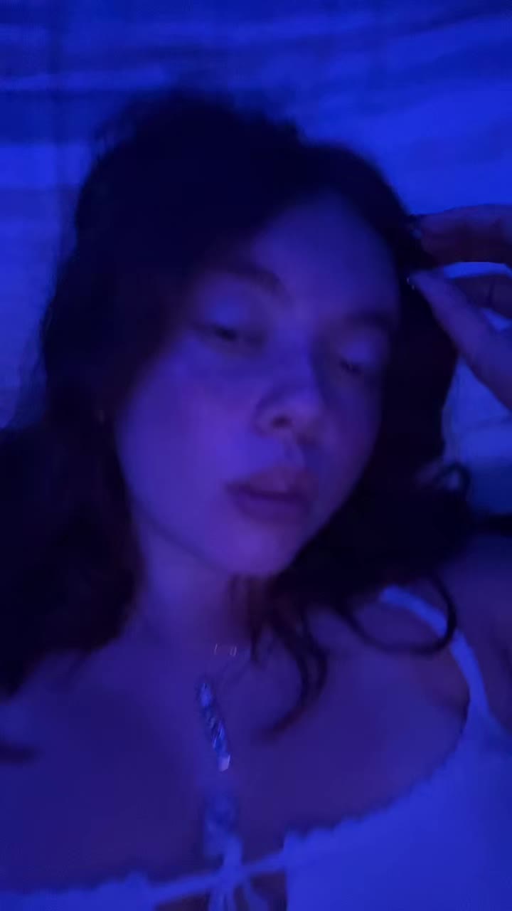 @．𝒿𝓊𝓈𝓈𝒽ℴ𝓇𝓉ℊ𝒾𝓇𝓁