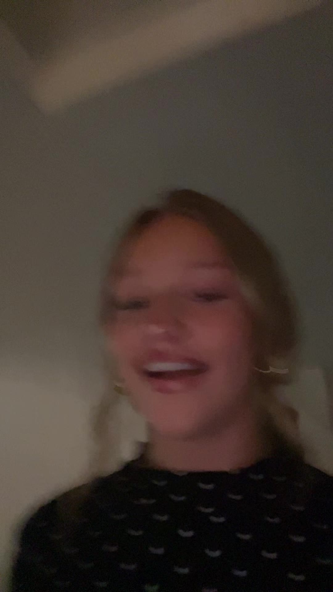 @noellesvip
