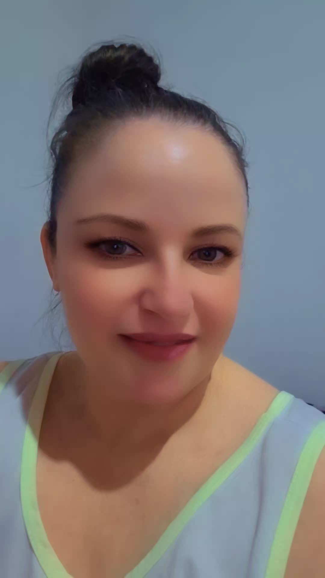 @Adriana