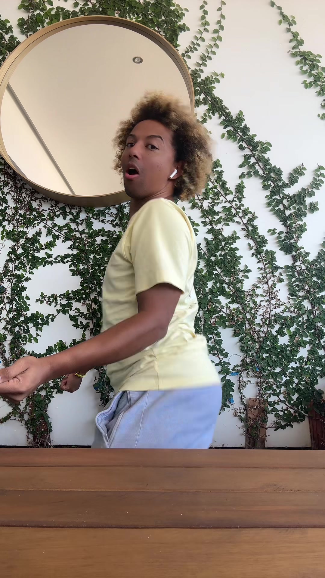 @itsshangela