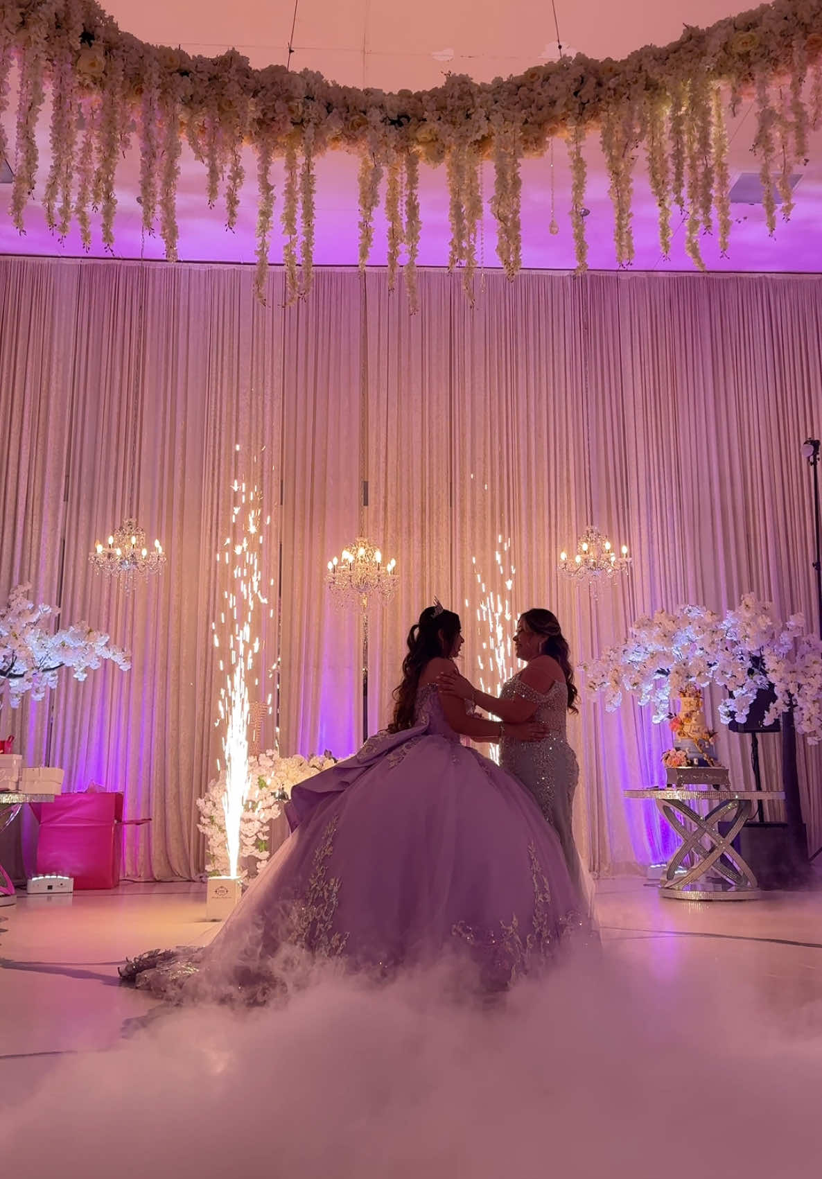 @Houston’s Ballrooms