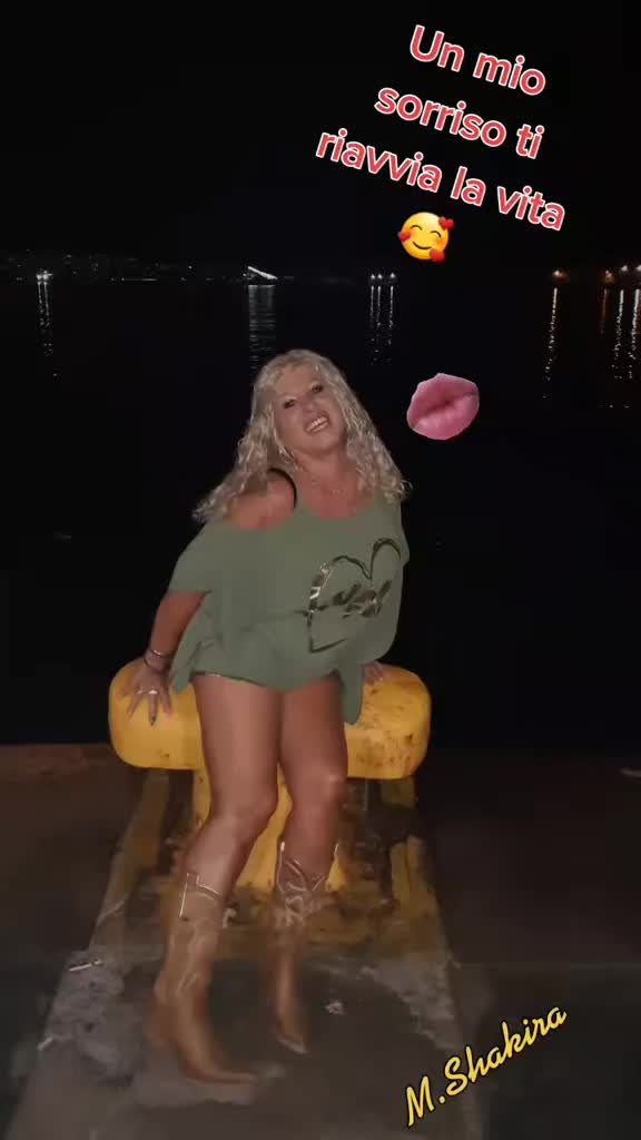 @Manu_Maria_Shakira