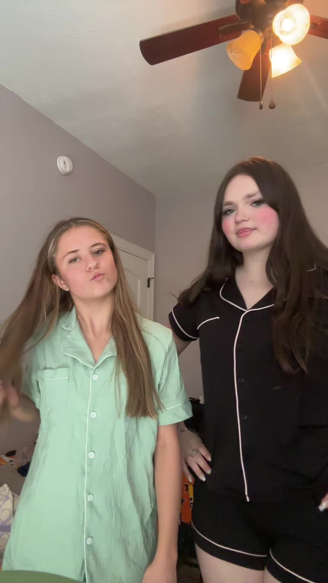@Kinsley_grace