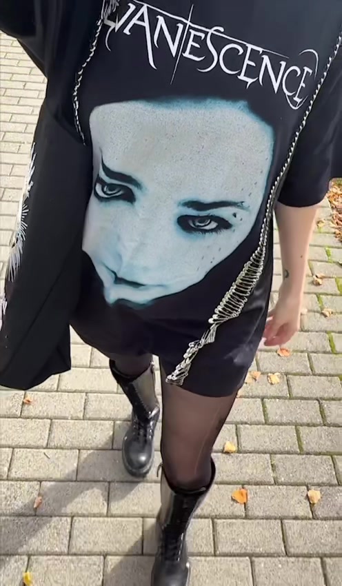 @_withmandie