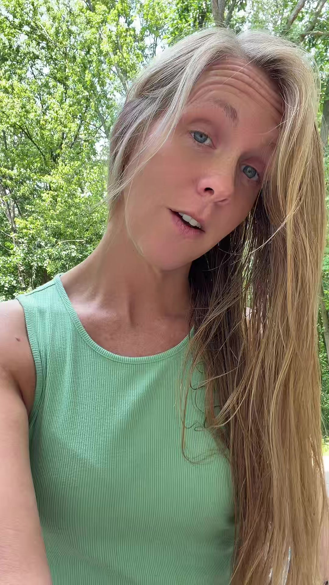 @aprilmarie_x0
