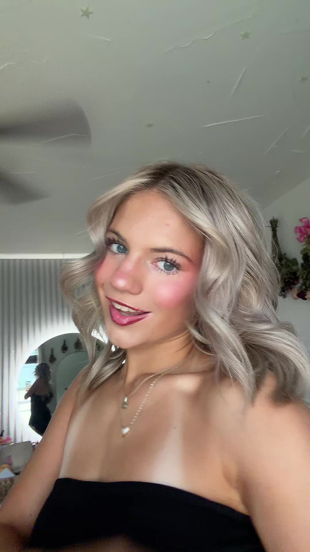 @🤫
