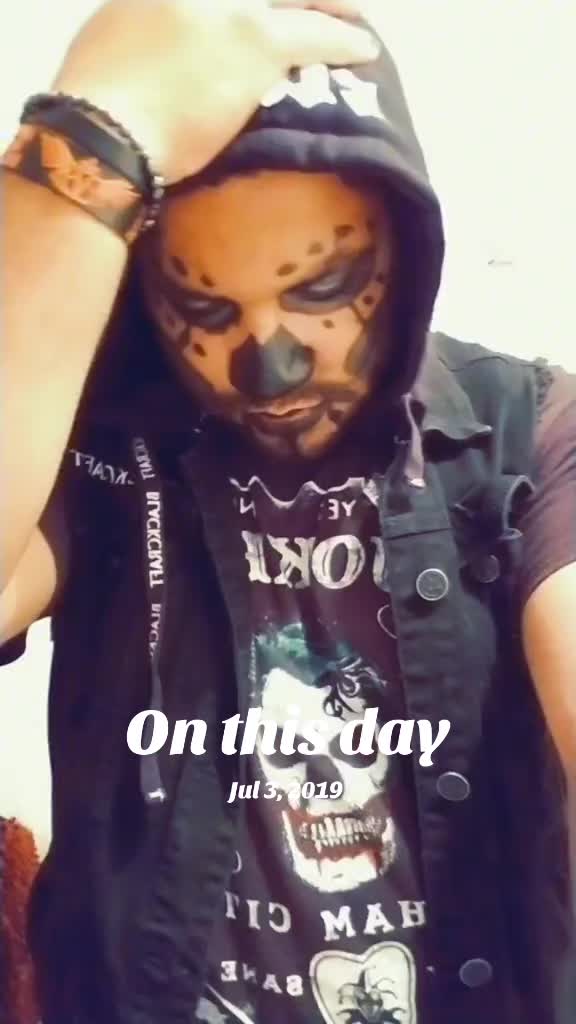 @Xeno
