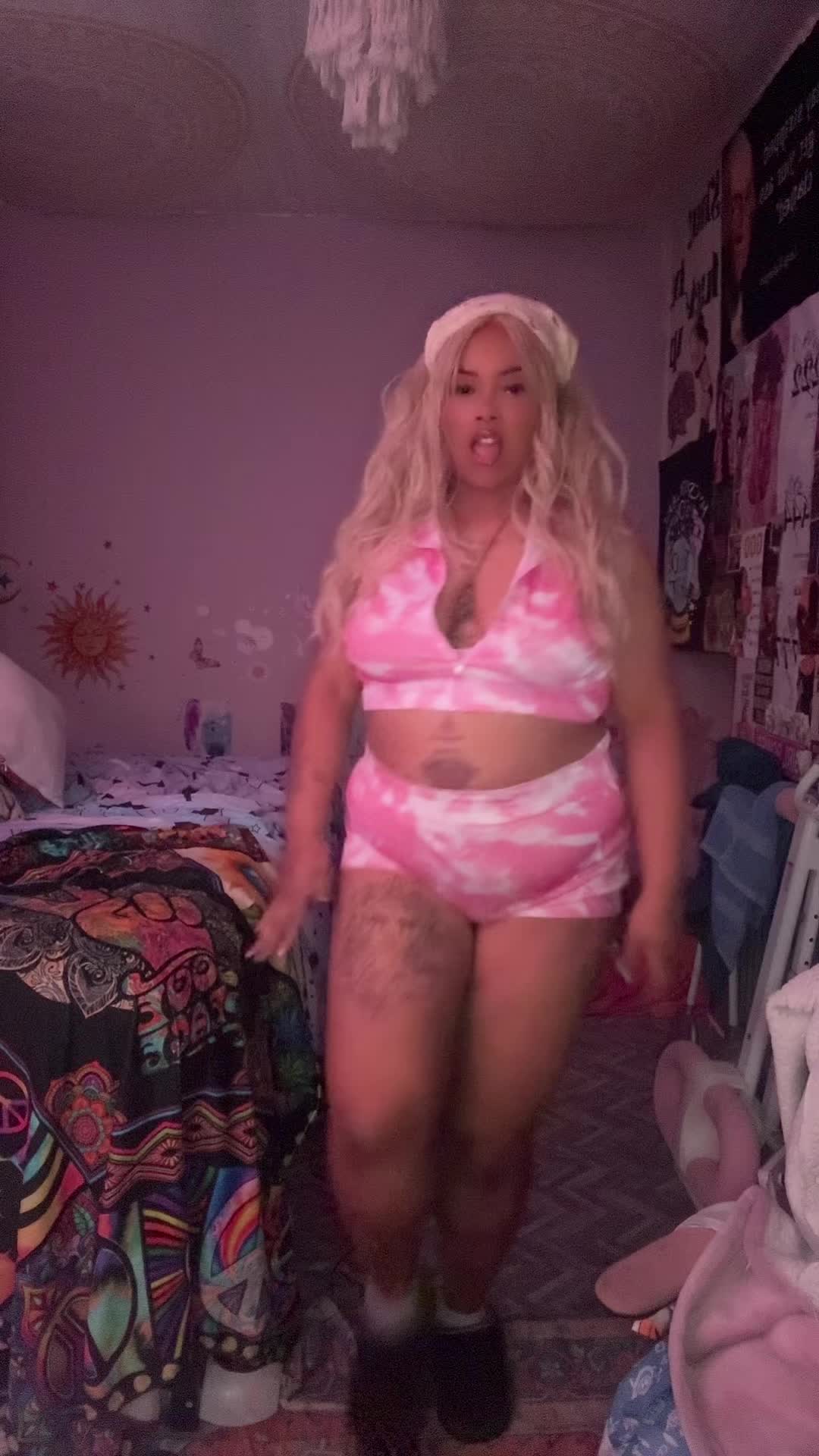 @🧚🏽♀️🍄Charn tanoushka☮️✌🏽