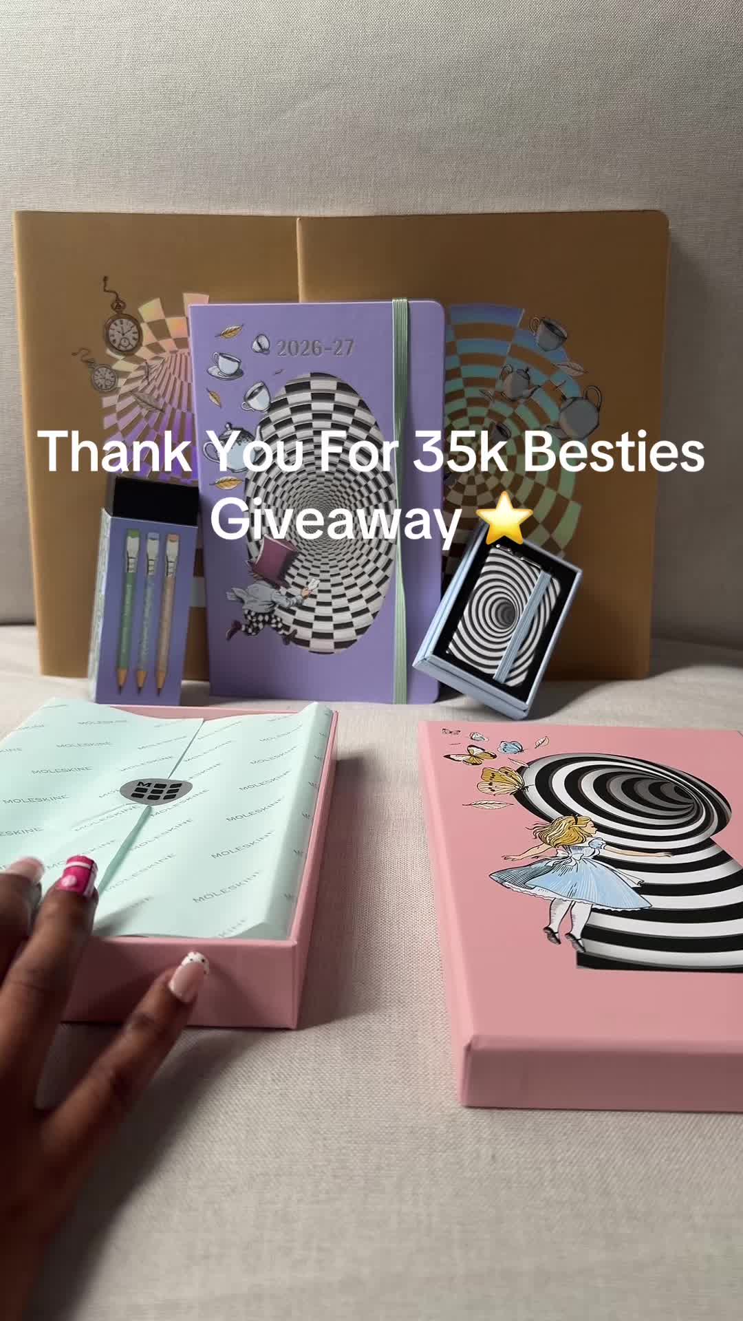 @crafticarli✍🏾🧰⌨️