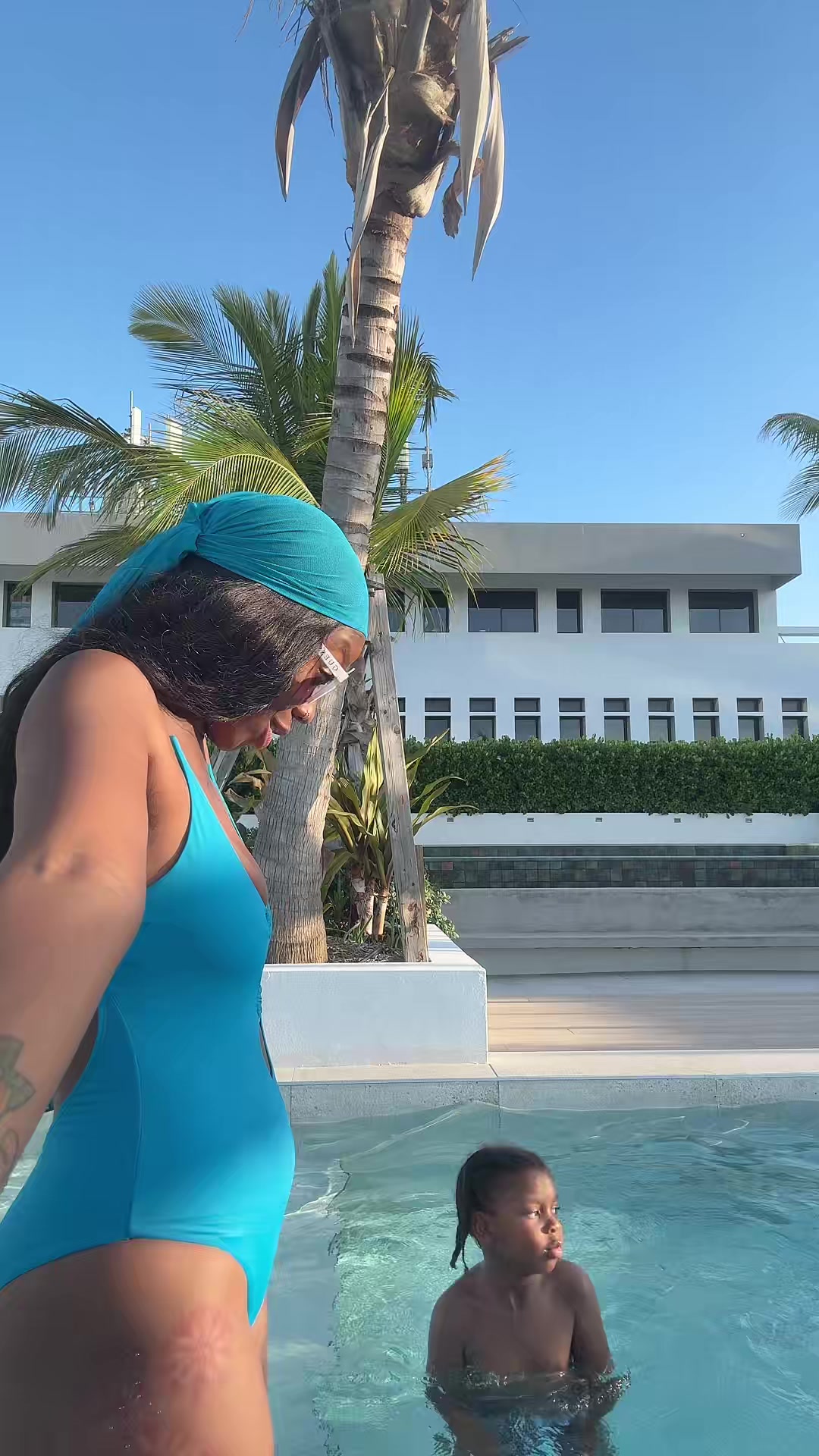 @Shaaygotti