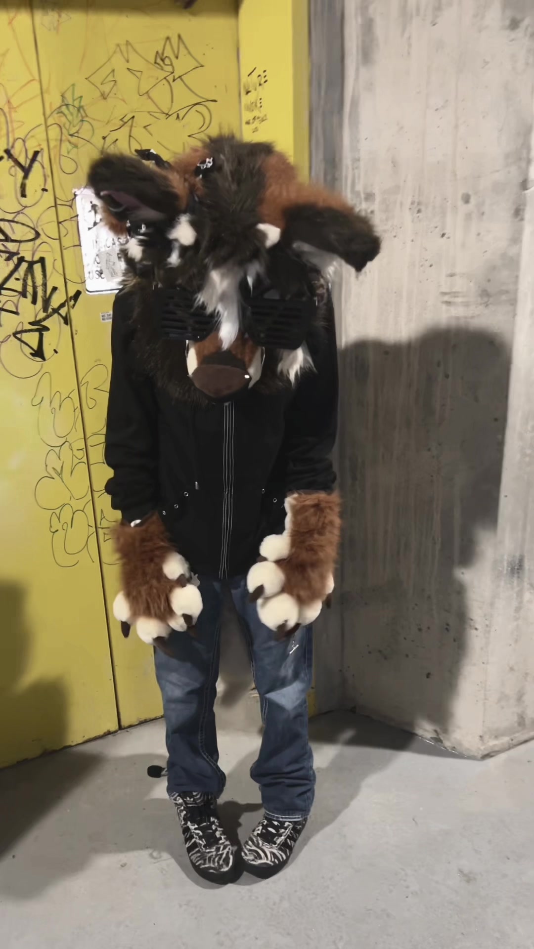 @furtanyl🐺