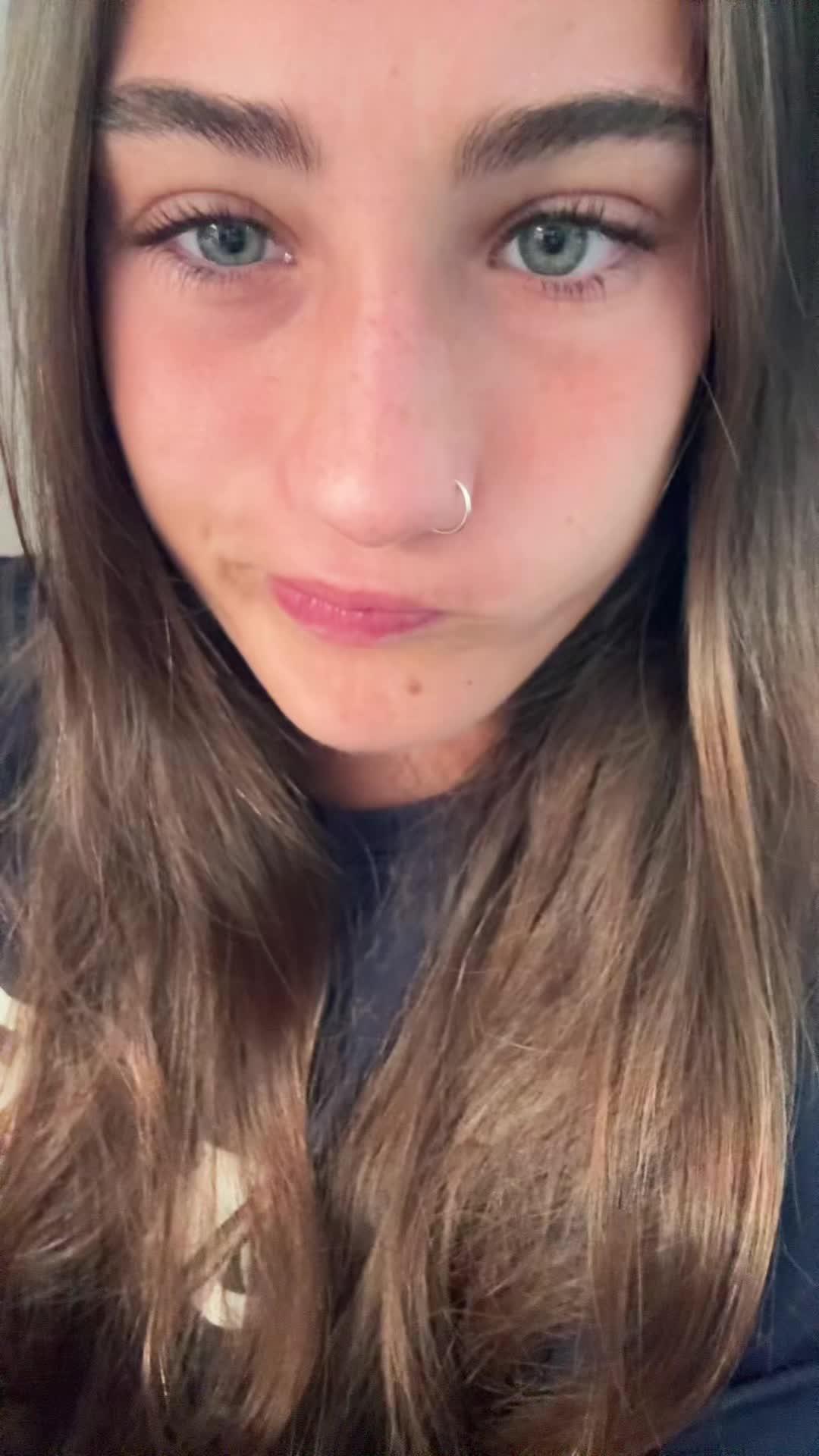 @Lo