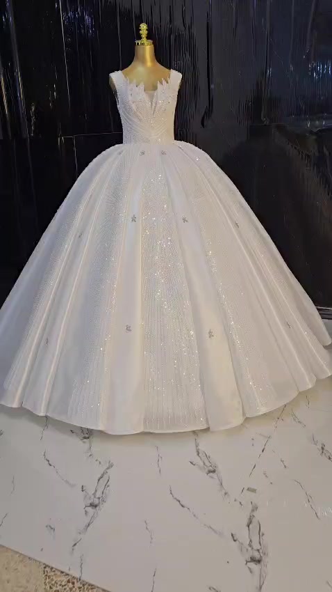 @سترة ملكة