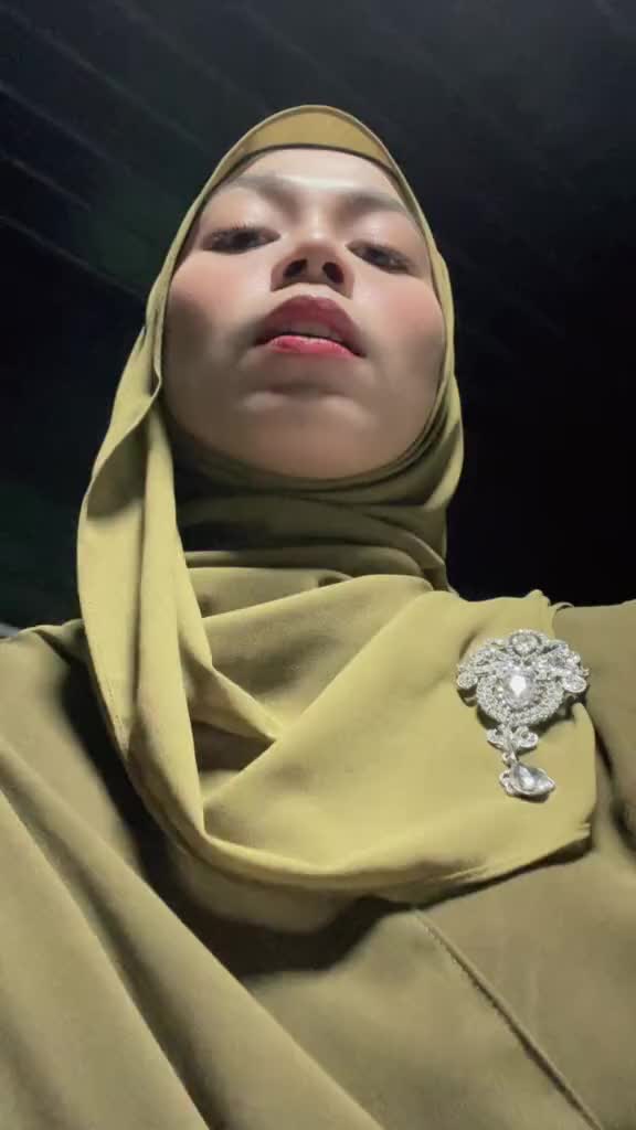 @Syra