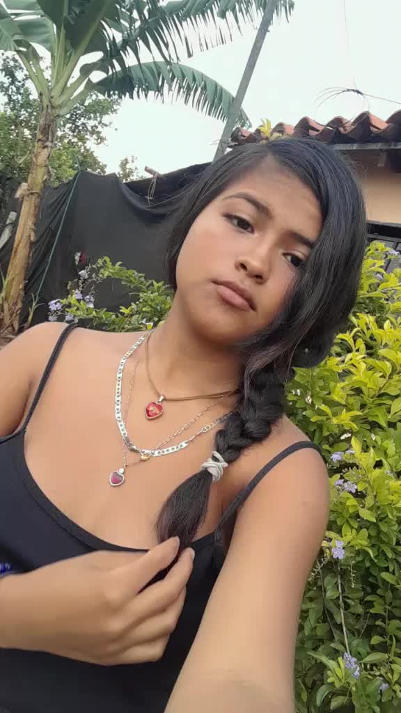@soy tuya 👧🙈❤️🔥❤️🔥❣
