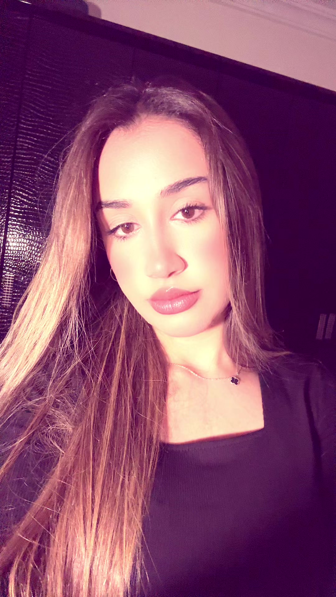 @𝐑𝐈𝐇𝐀𝐁𝐄 🦢