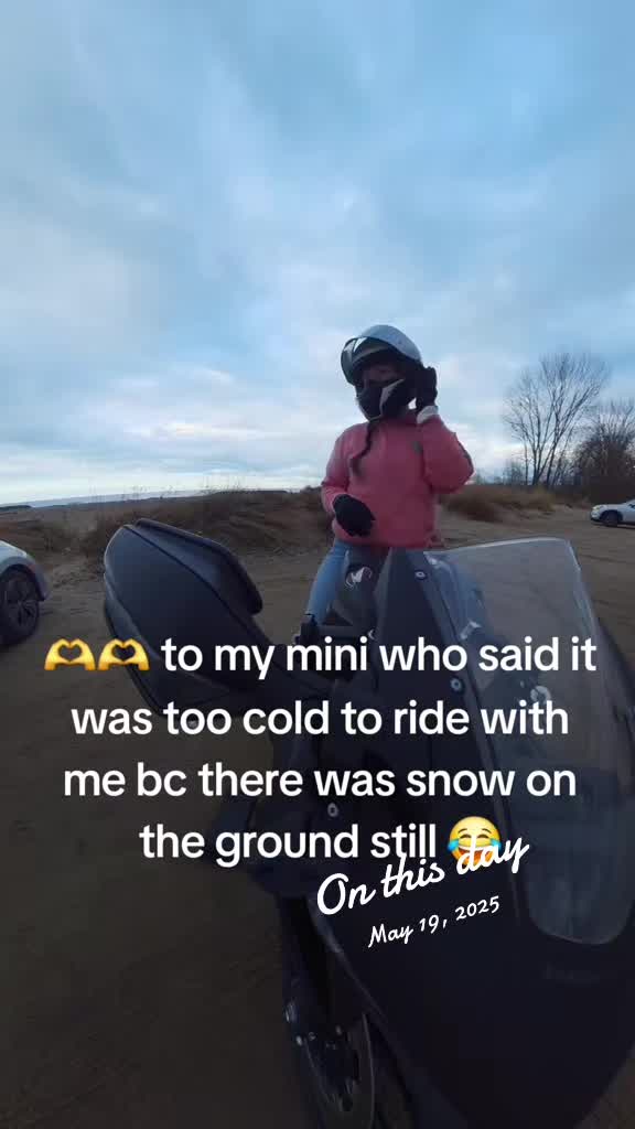 @r_skye27