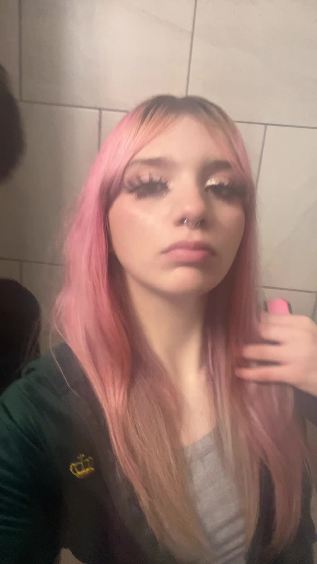 @&alpha;вя&alpha;м