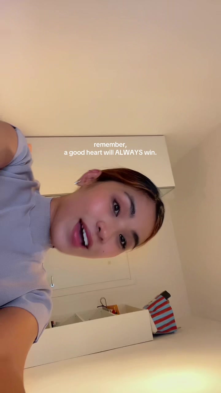 @MariaVictoria 🇵🇭>🇮🇹