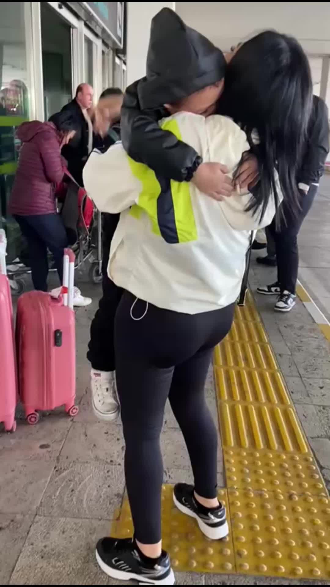 @mira.191805