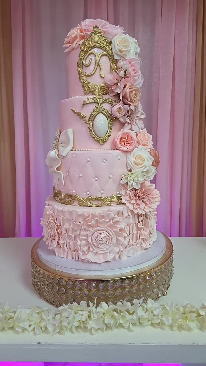 @AmazingCakesByYessy