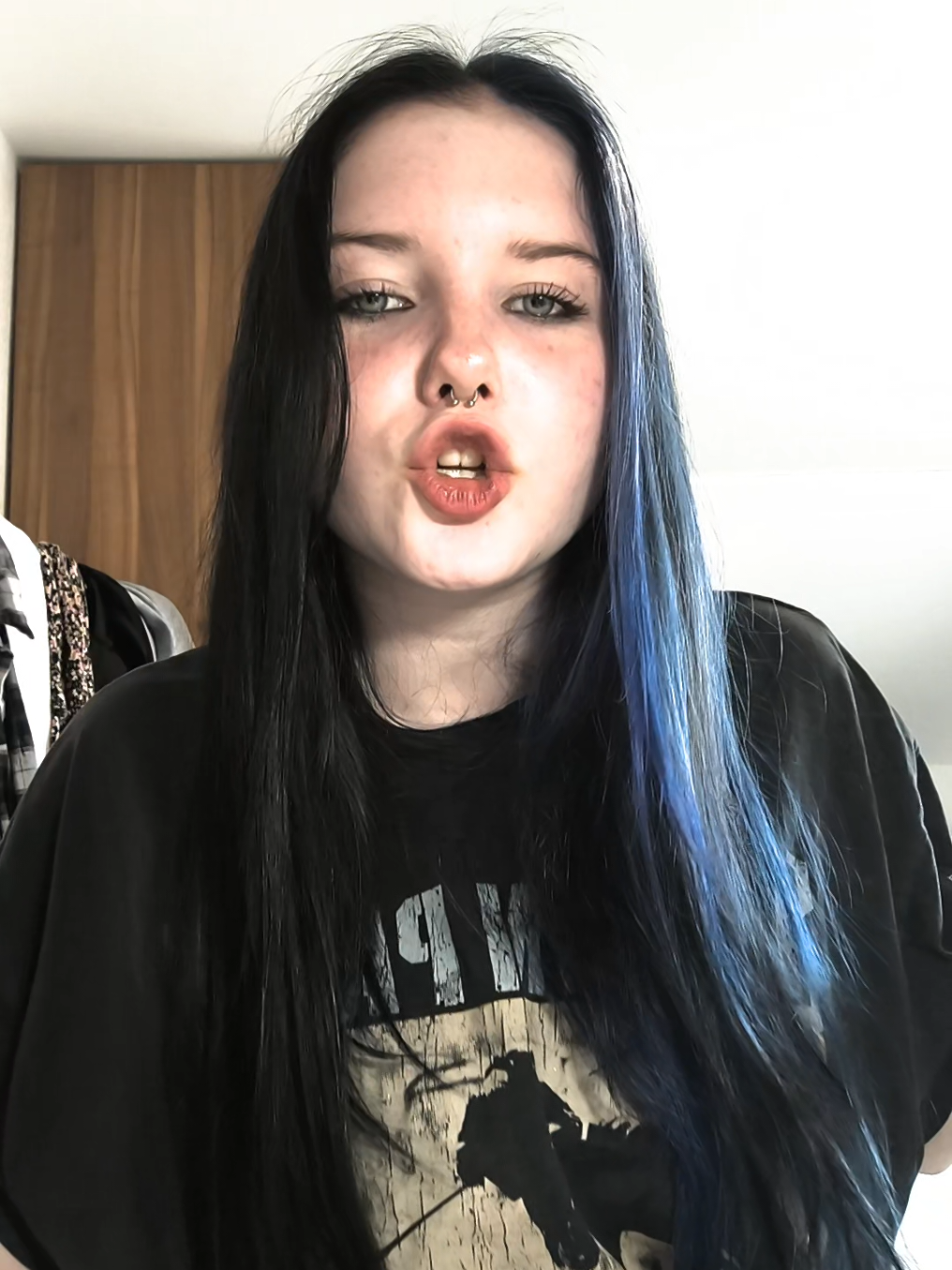 @Angelixx👽