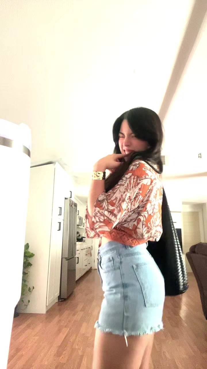 @lizbethrojocampuzano