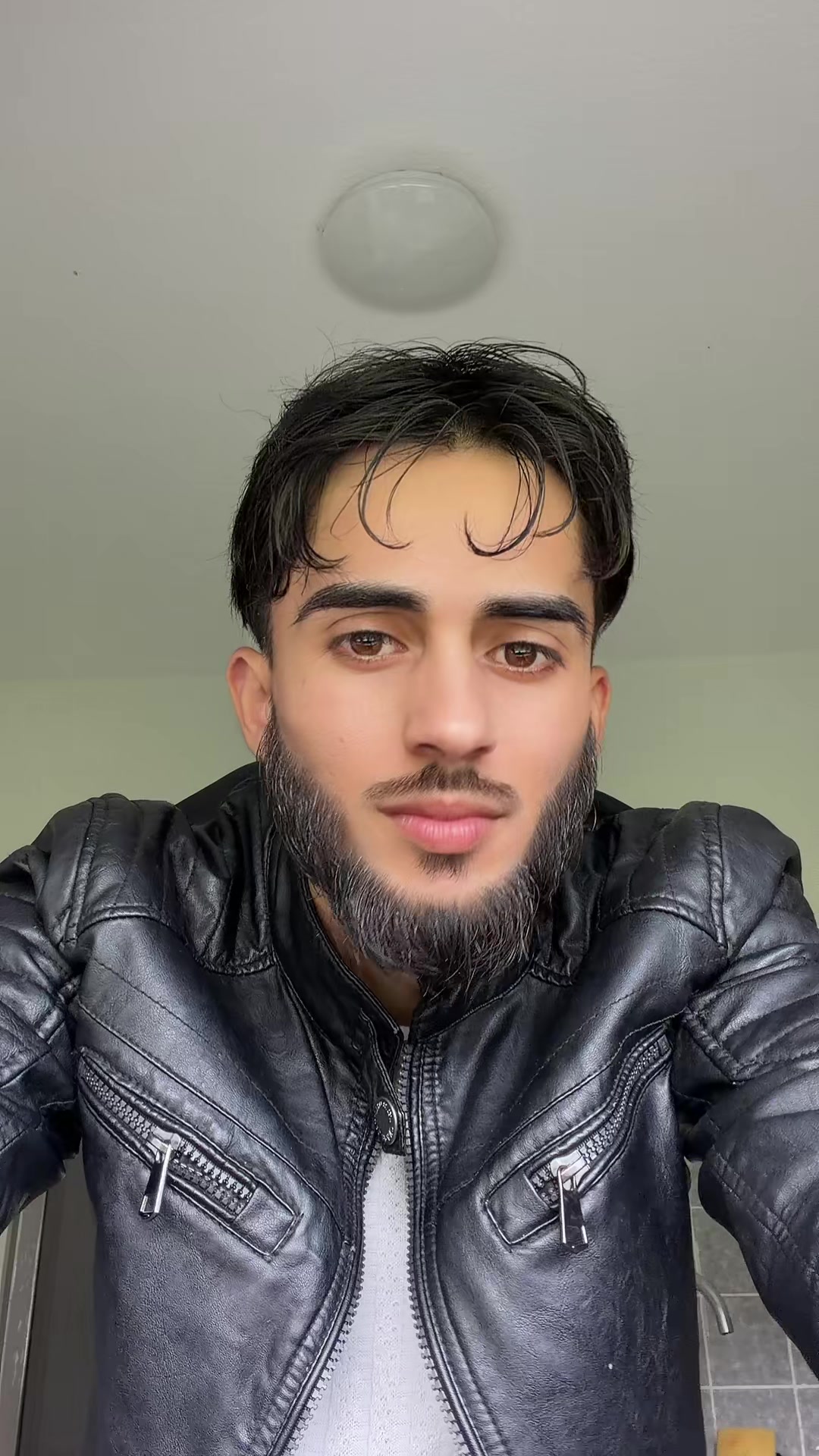 @dugacki.lakirani