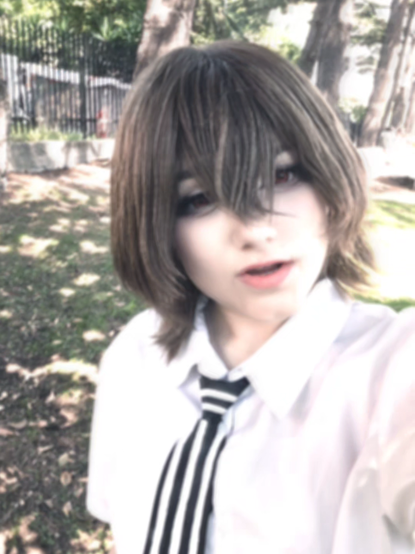 @{~Laura~}