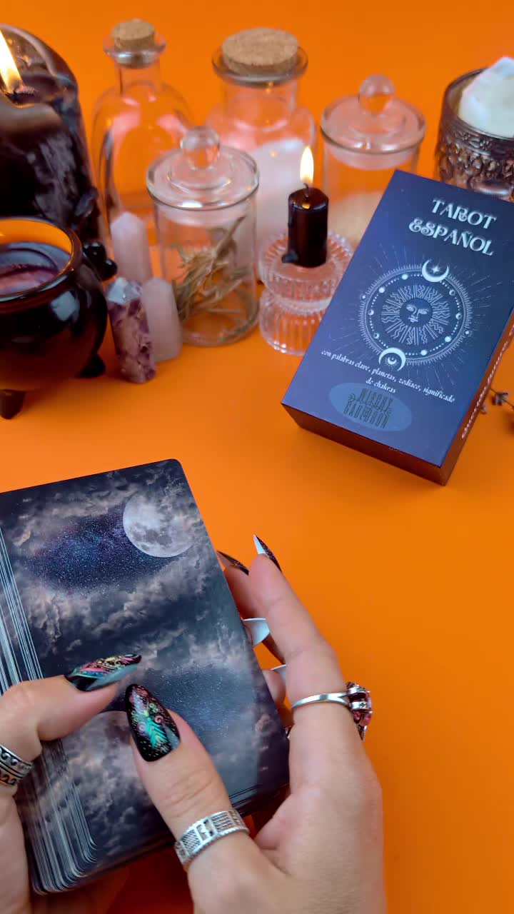 @Witchy Cauldron Tarot