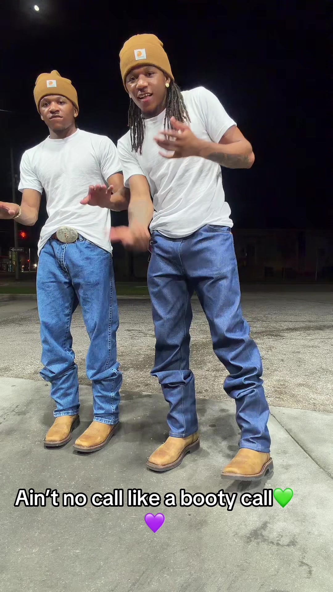 @Ghettotwins_