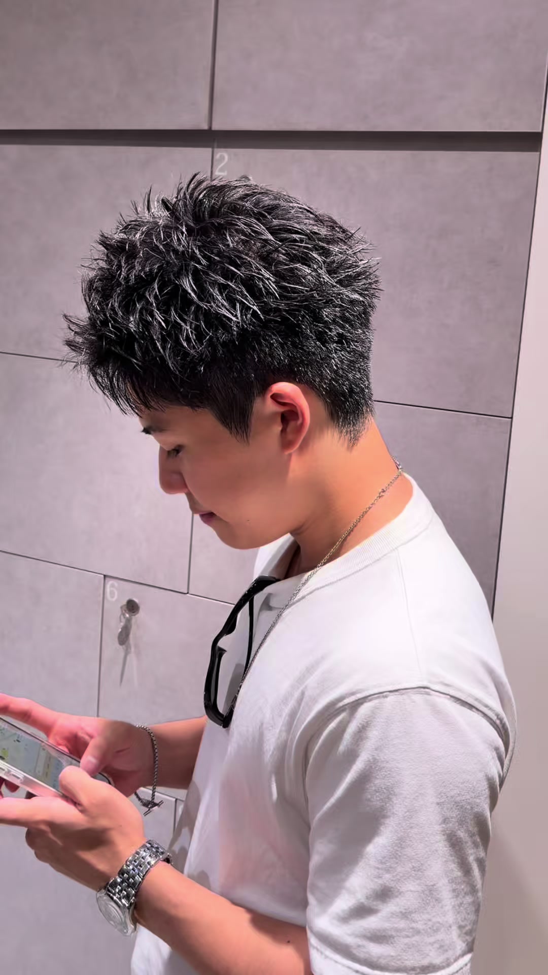 @シュンスケ