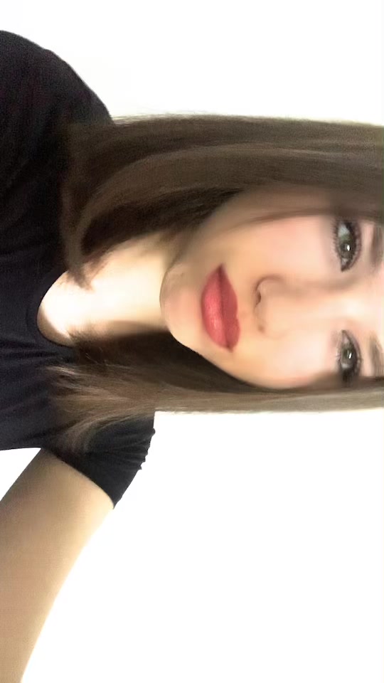 @𝒻ℯ𝓁𝒾𝒸𝒾𝒶_ℴ𝓏𝒶𝓃𝒶