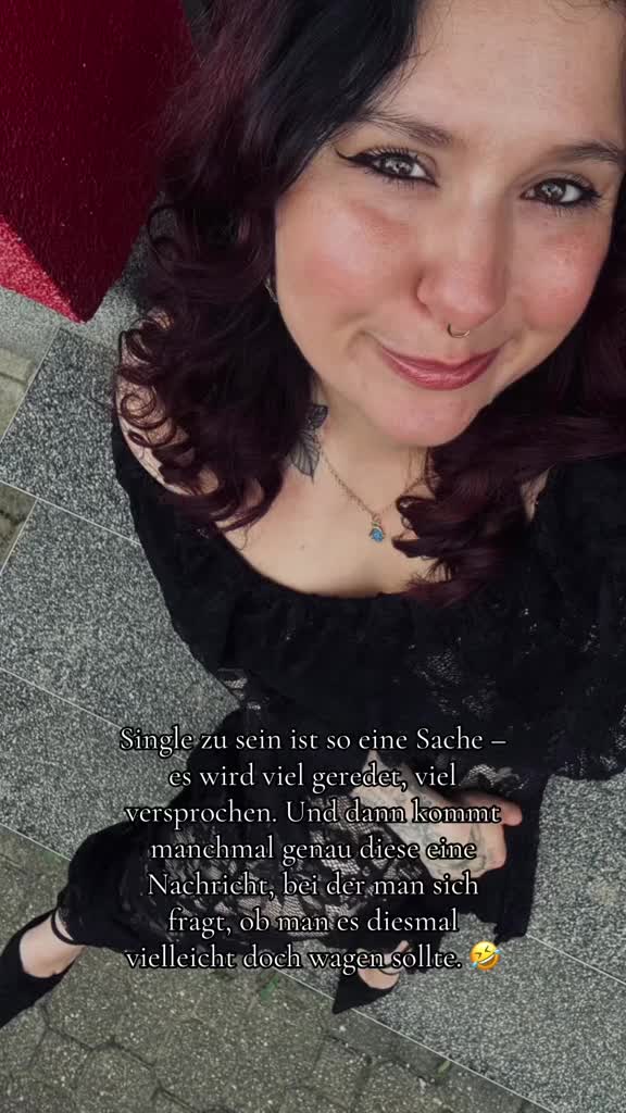 @_pocahoya_