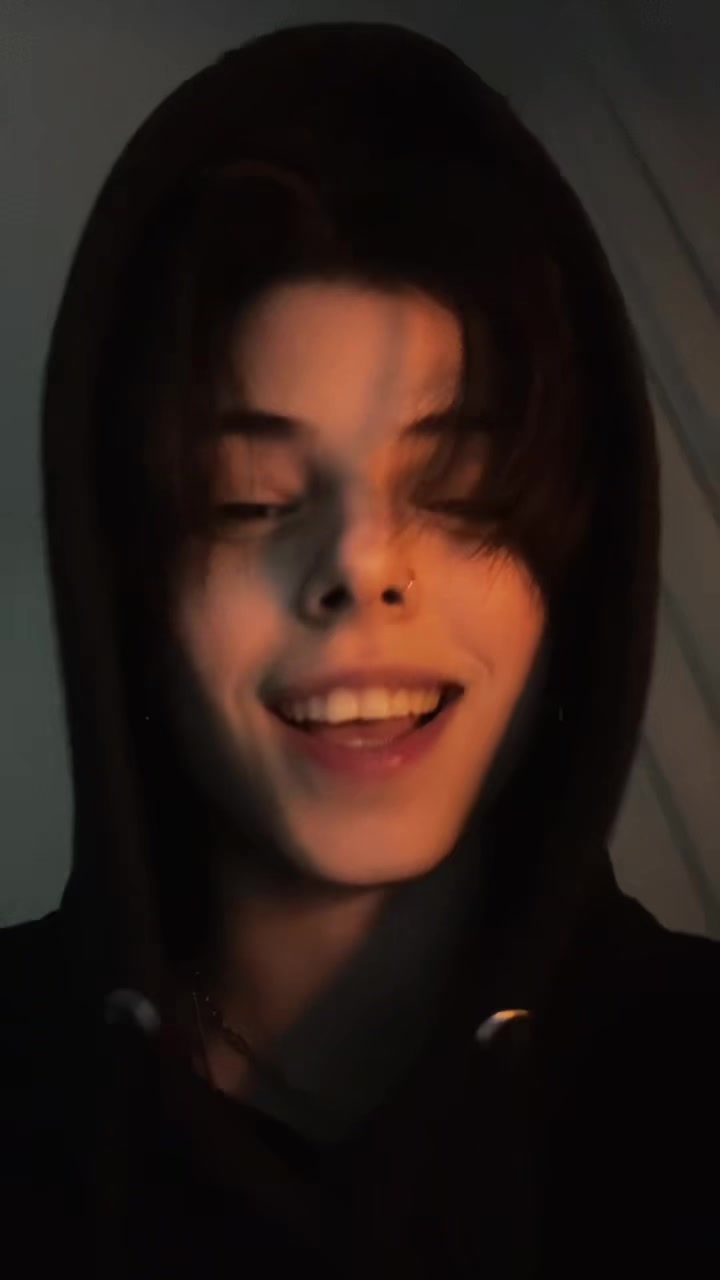 @LØREN